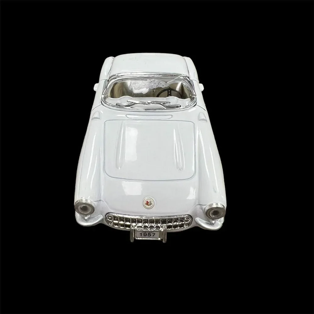 Kinsmart 1957 Chevrolet Corvette Chevy Diecast Car 1:34 White Pull‎ Back - 451